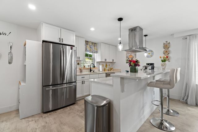 2253 Washington Street 1, Canton, MA 02021