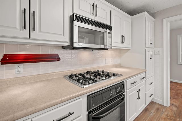 1332 E Mishawaka Avenue, Mishawaka, IN 46544