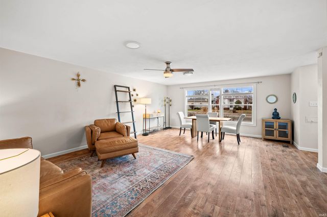 1332 E Mishawaka Avenue, Mishawaka, IN 46544