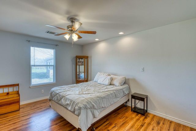 109 Pecan Orchard LN, Marble Falls, TX 78654