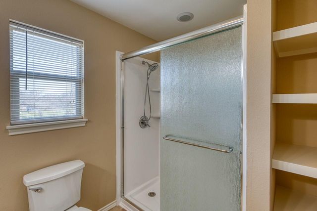 109 Pecan Orchard LN, Marble Falls, TX 78654