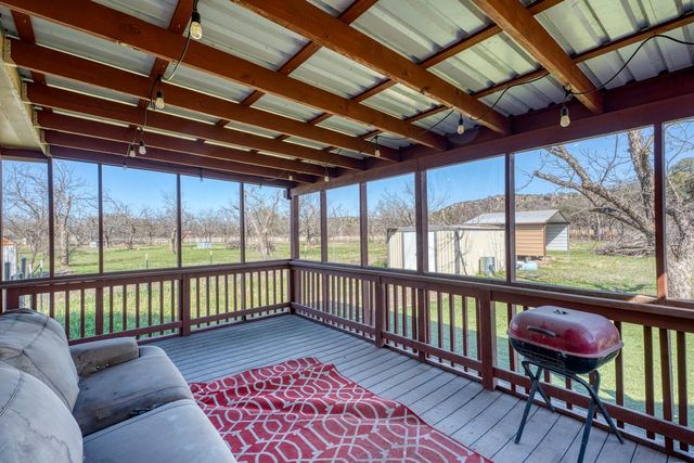 109 Pecan Orchard LN, Marble Falls, TX 78654