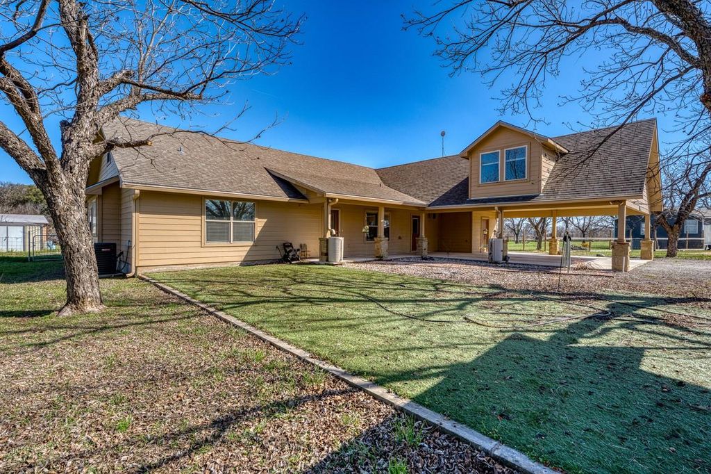 109 Pecan Orchard LN, Marble Falls, TX 78654