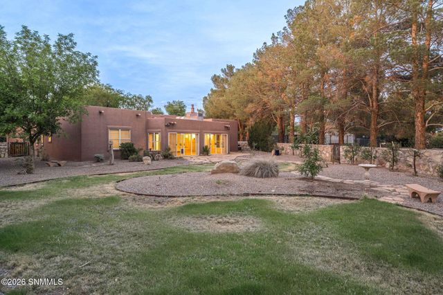 2862 Erminda Street, Las Cruces, NM 88005