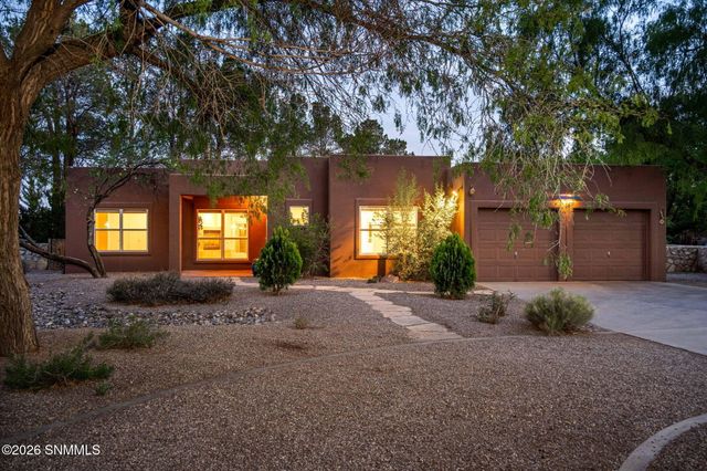2862 Erminda Street, Las Cruces, NM 88005