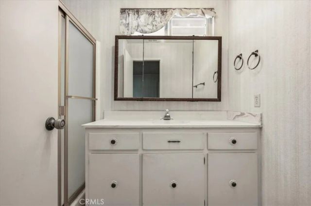 929 W Pinto Court, Upland, CA 91786