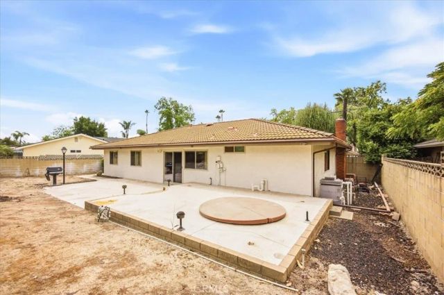 929 W Pinto Court, Upland, CA 91786