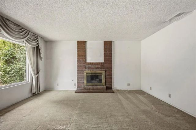 929 W Pinto Court, Upland, CA 91786