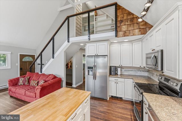 1311 HEPNER RD, Mount Jackson, VA 22842