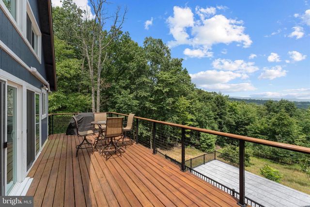 1311 HEPNER RD, Mount Jackson, VA 22842