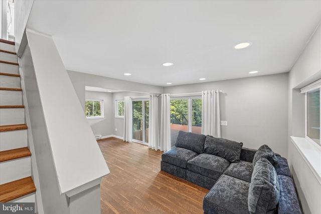 1311 HEPNER RD, Mount Jackson, VA 22842