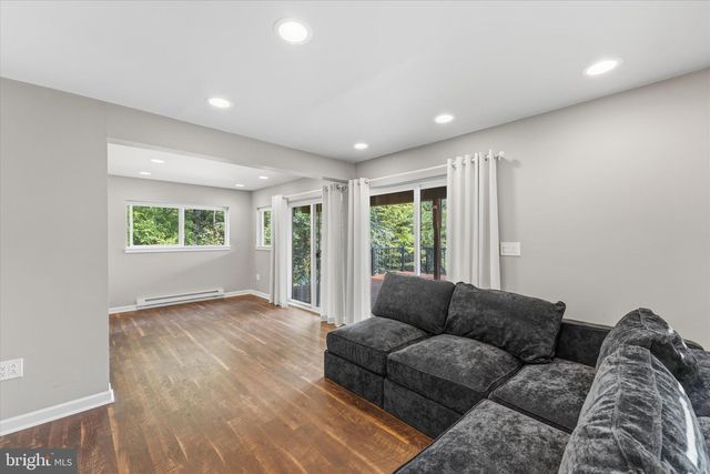 1311 HEPNER RD, Mount Jackson, VA 22842