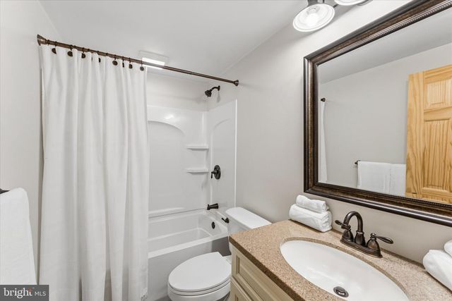 1311 HEPNER RD, Mount Jackson, VA 22842