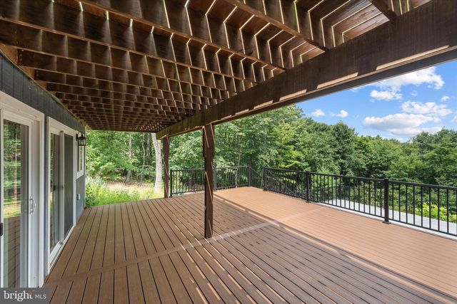 1311 HEPNER RD, Mount Jackson, VA 22842
