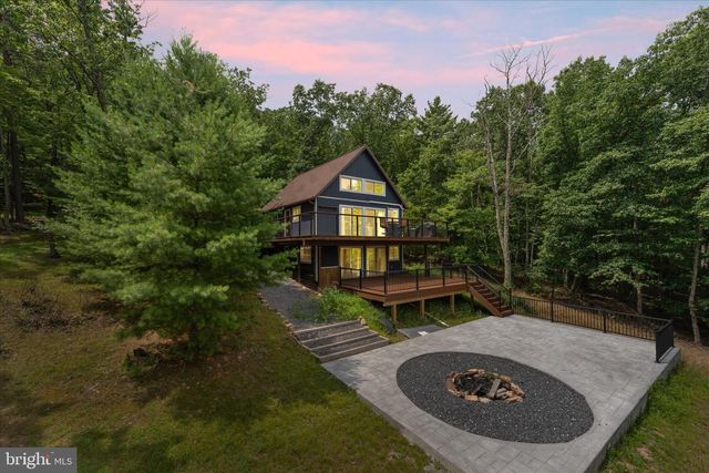 1311 HEPNER RD, Mount Jackson, VA 22842