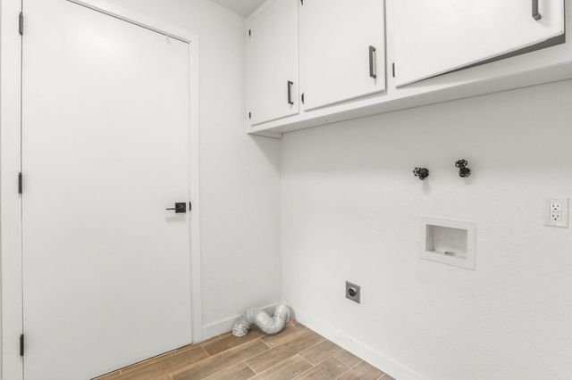 3504 Westerfeld Drive NE, Albuquerque, NM 87111