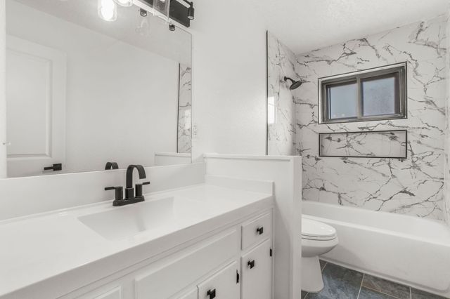 3504 Westerfeld Drive NE, Albuquerque, NM 87111