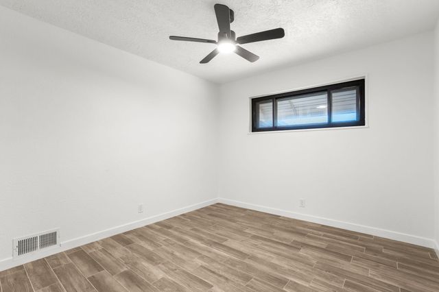 3504 Westerfeld Drive NE, Albuquerque, NM 87111