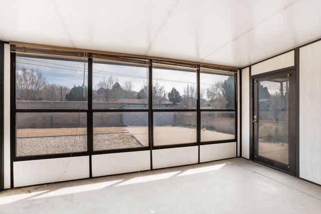 3504 Westerfeld Drive NE, Albuquerque, NM 87111