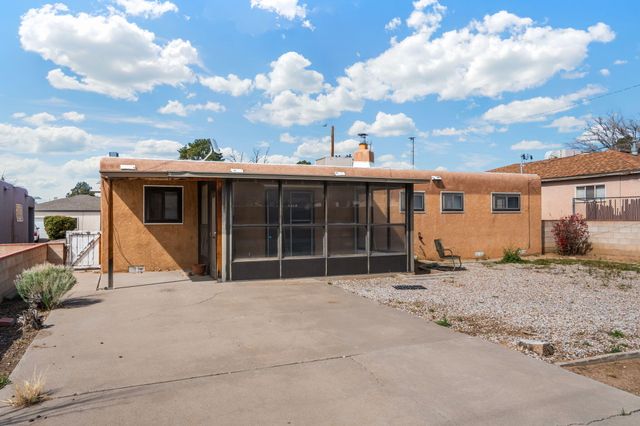 3504 Westerfeld Drive NE, Albuquerque, NM 87111