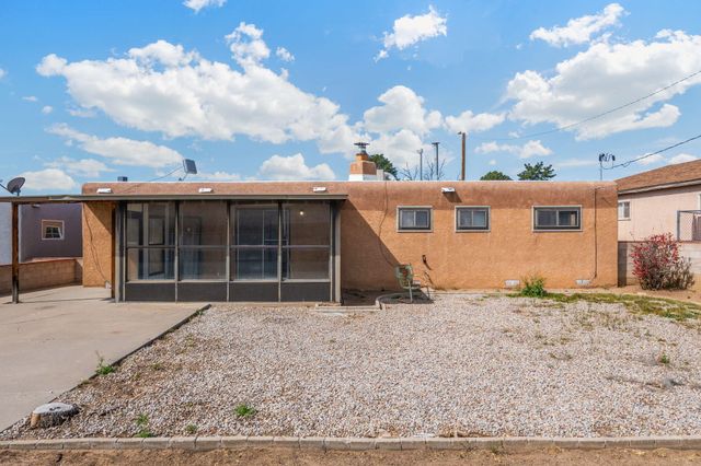 3504 Westerfeld Drive NE, Albuquerque, NM 87111