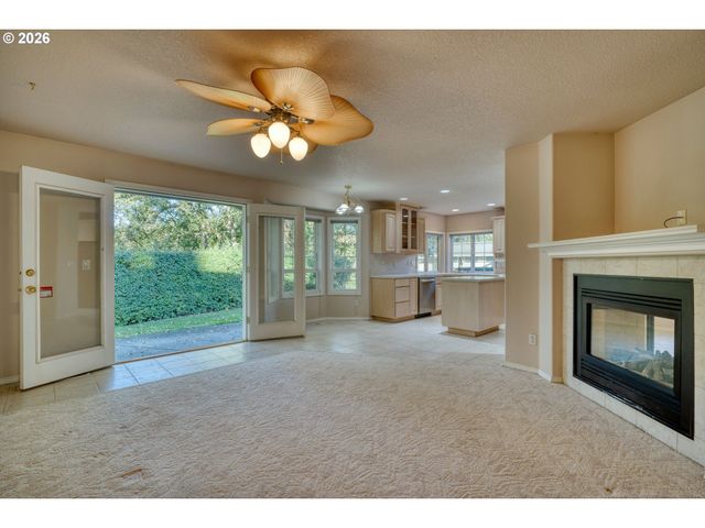 105 MADRONA Ct, St Helens, OR 97051