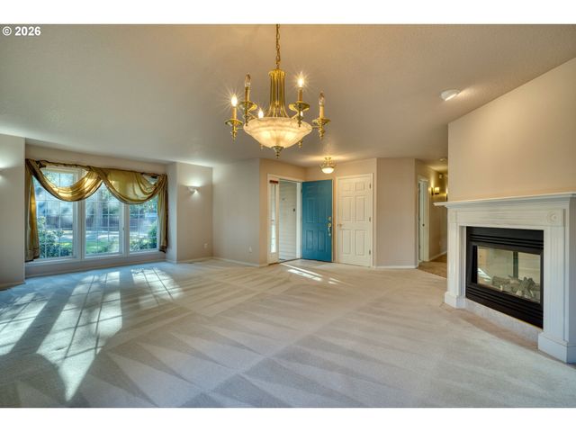 105 MADRONA Ct, St Helens, OR 97051