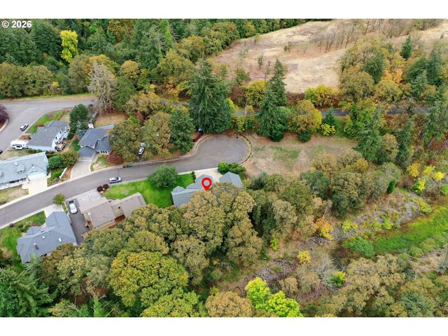 105 MADRONA Ct, St Helens, OR 97051