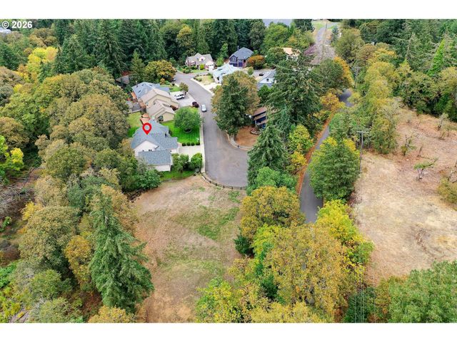 105 MADRONA Ct, St Helens, OR 97051