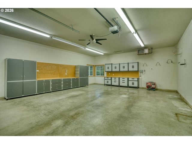 105 MADRONA Ct, St Helens, OR 97051
