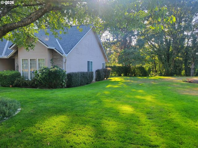 105 MADRONA Ct, St Helens, OR 97051