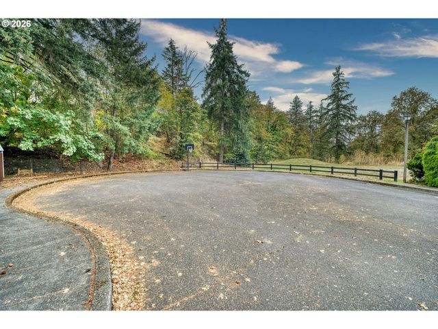 105 MADRONA Ct, St Helens, OR 97051