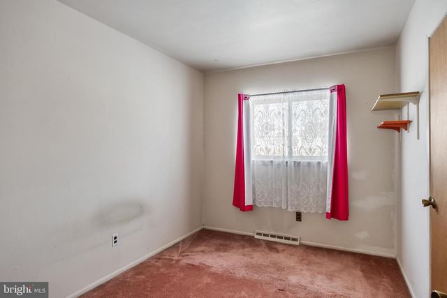 239 COLLEGE DR, Pemberton, NJ 08068