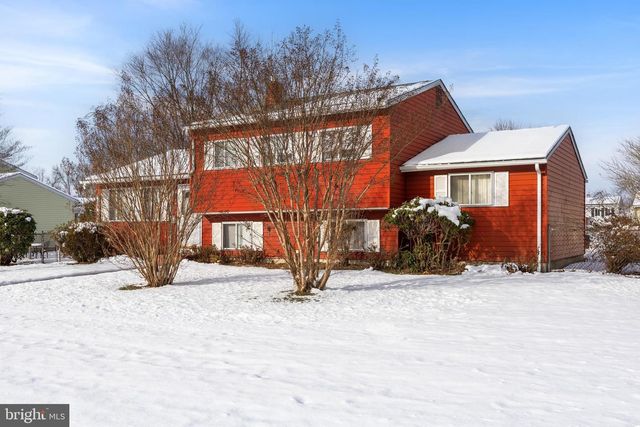 239 COLLEGE DR, Pemberton, NJ 08068