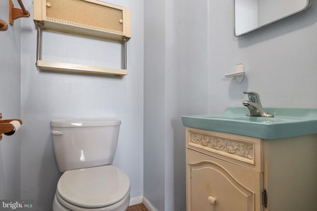 239 COLLEGE DR, Pemberton, NJ 08068