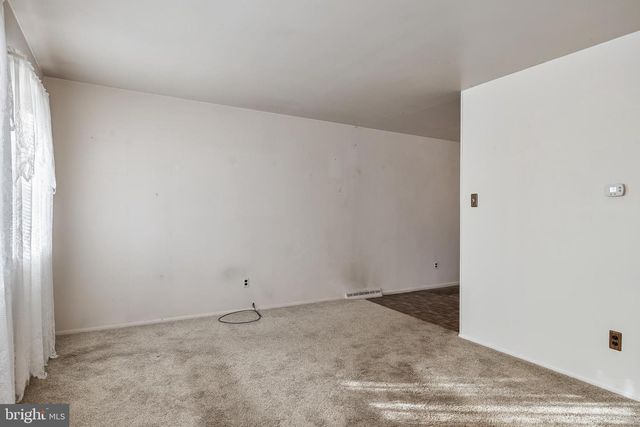 239 COLLEGE DR, Pemberton, NJ 08068