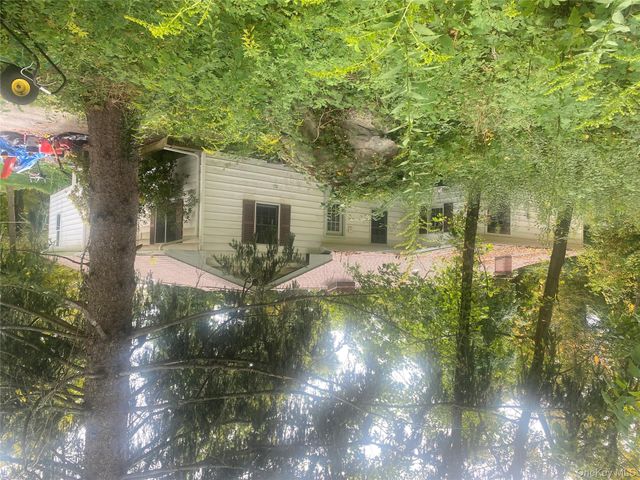 1032 N Horsepound Road, Carmel, NY 10512