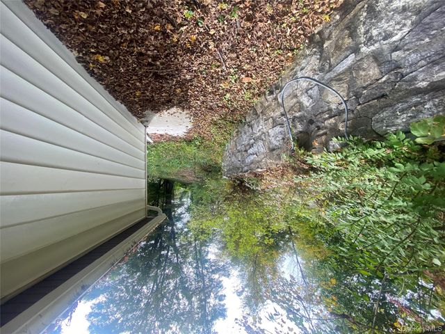 1032 N Horsepound Road, Carmel, NY 10512