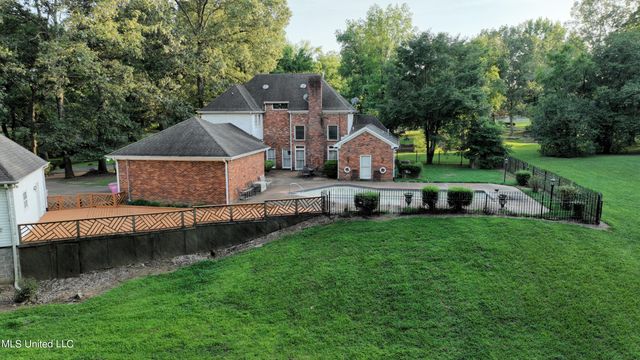 9144 Valley Grove Lane, Southaven, MS 38672