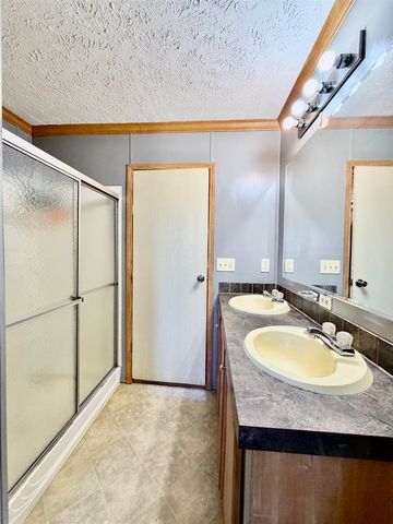 2401 DETROIT RD, Burlison, TN 38015