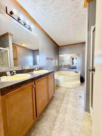 2401 DETROIT RD, Burlison, TN 38015