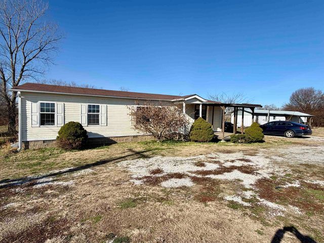 2401 DETROIT RD, Burlison, TN 38015