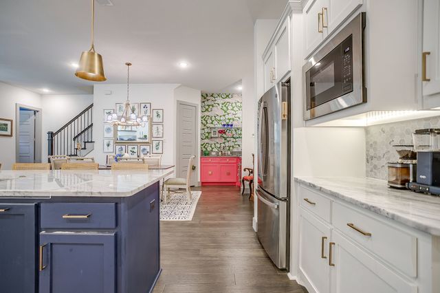 4913 Hidden Grove Drive, Fort Worth, TX 76114