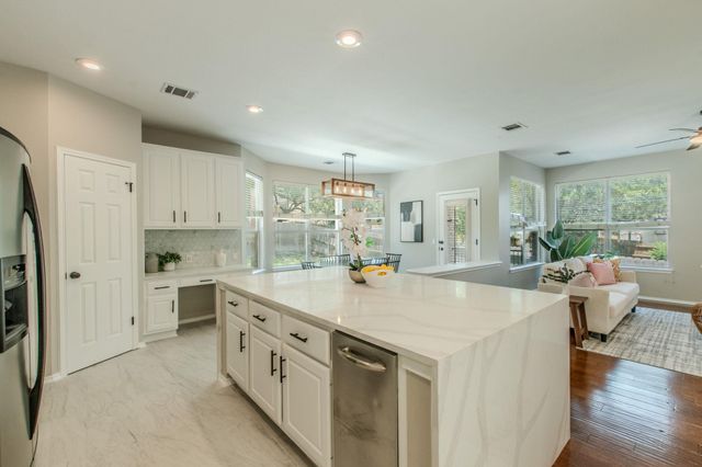 3988 Lord Byron CIR, Round Rock, TX 78664