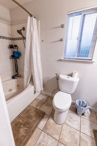 589 San Gabriel Ct, Manteca, CA 95336