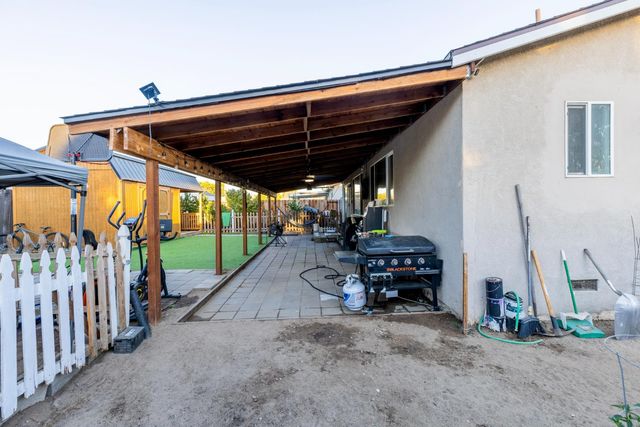 589 San Gabriel Ct, Manteca, CA 95336