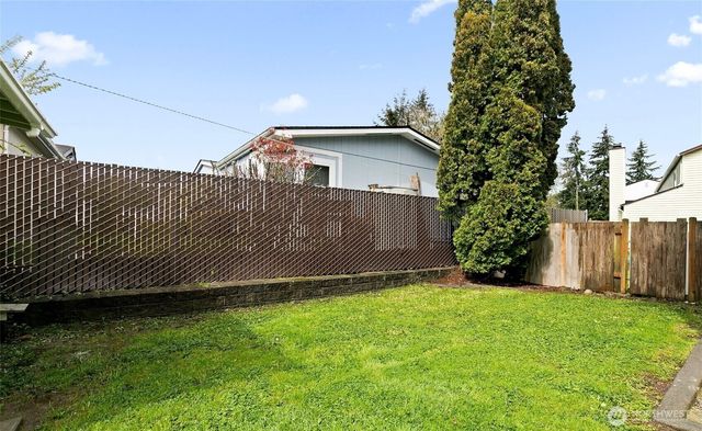 28921 S 28th Place, Federal Way, WA 98003
