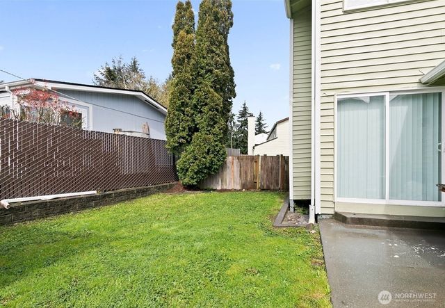 28921 S 28th Place, Federal Way, WA 98003