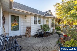 5728 Moonstone Lp SE, Salem, OR 97306