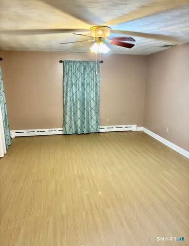 53 Hamden Avenue, Waterbury, CT 06704